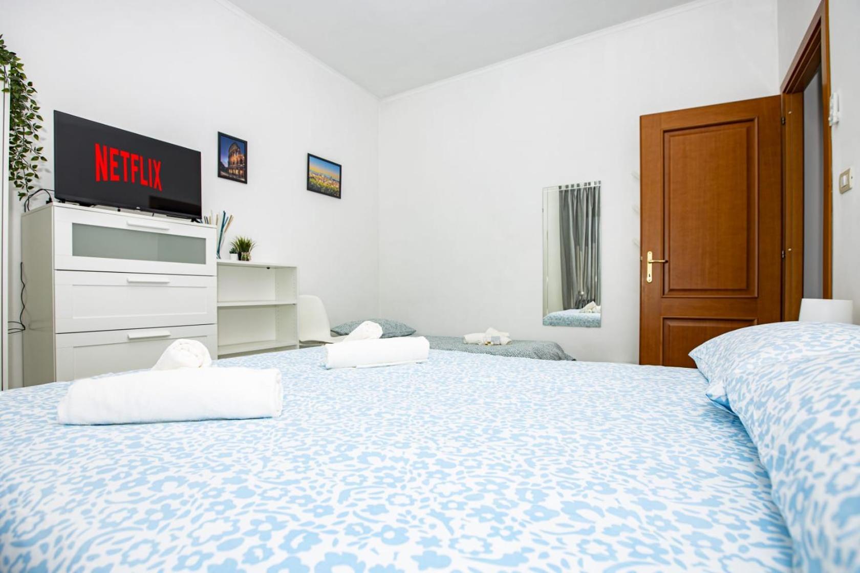 Aeterna - Metro A , 20 Min To The Center - Free Wi-fi Apartment *